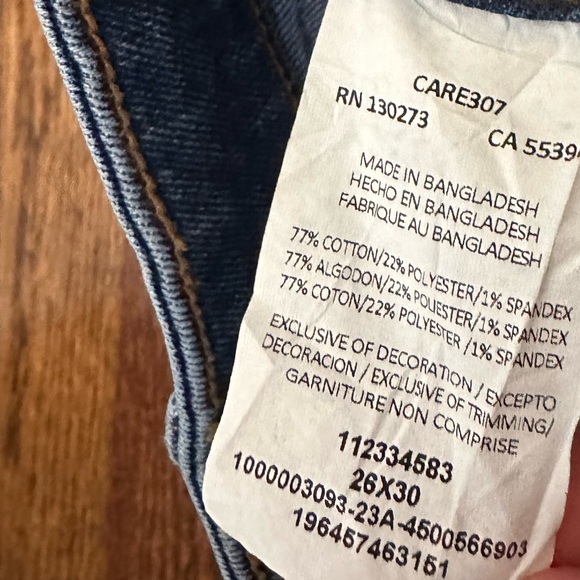 NWT Wrangler Heritage Wanderer 622 High-rise Flare Jeans - Picture 6 of 8